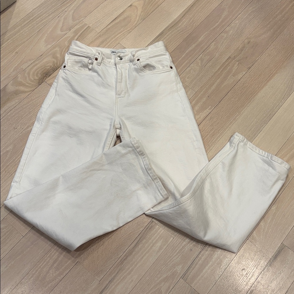 Zara White jeans Size 4